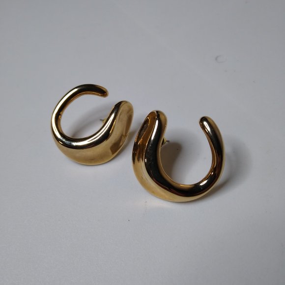 Vintage Heavy Metal U Shaped Stud Earrings - Picture 4 of 15